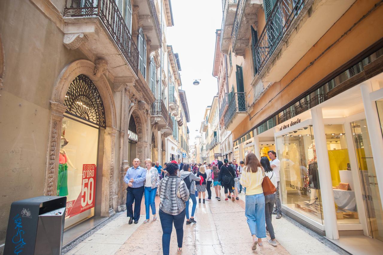 Italianflat - Palazzo Zeiner Lägenhet Verona Exteriör bild