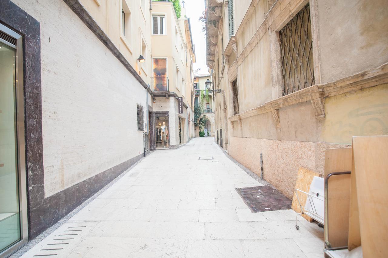 Italianflat - Palazzo Zeiner Lägenhet Verona Exteriör bild